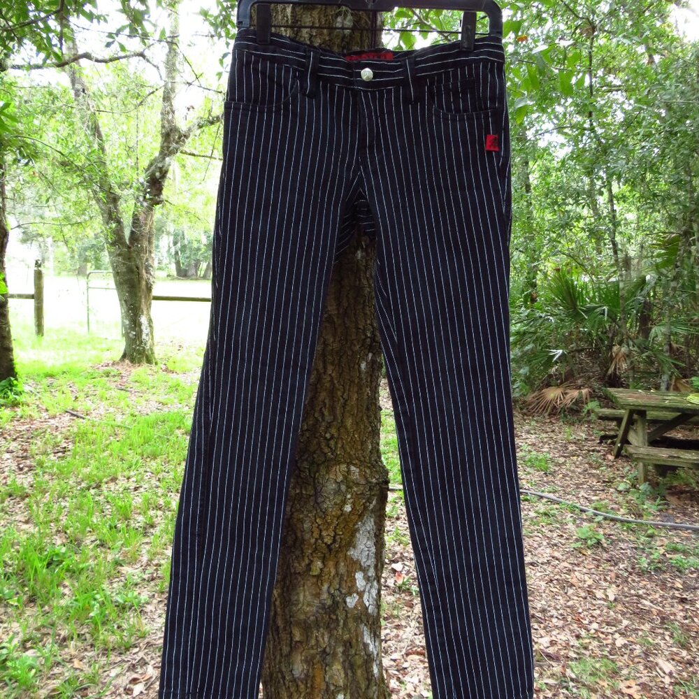 Tripp NYC Black and white striped Jeans Low Rise Skinny Leg Size 7